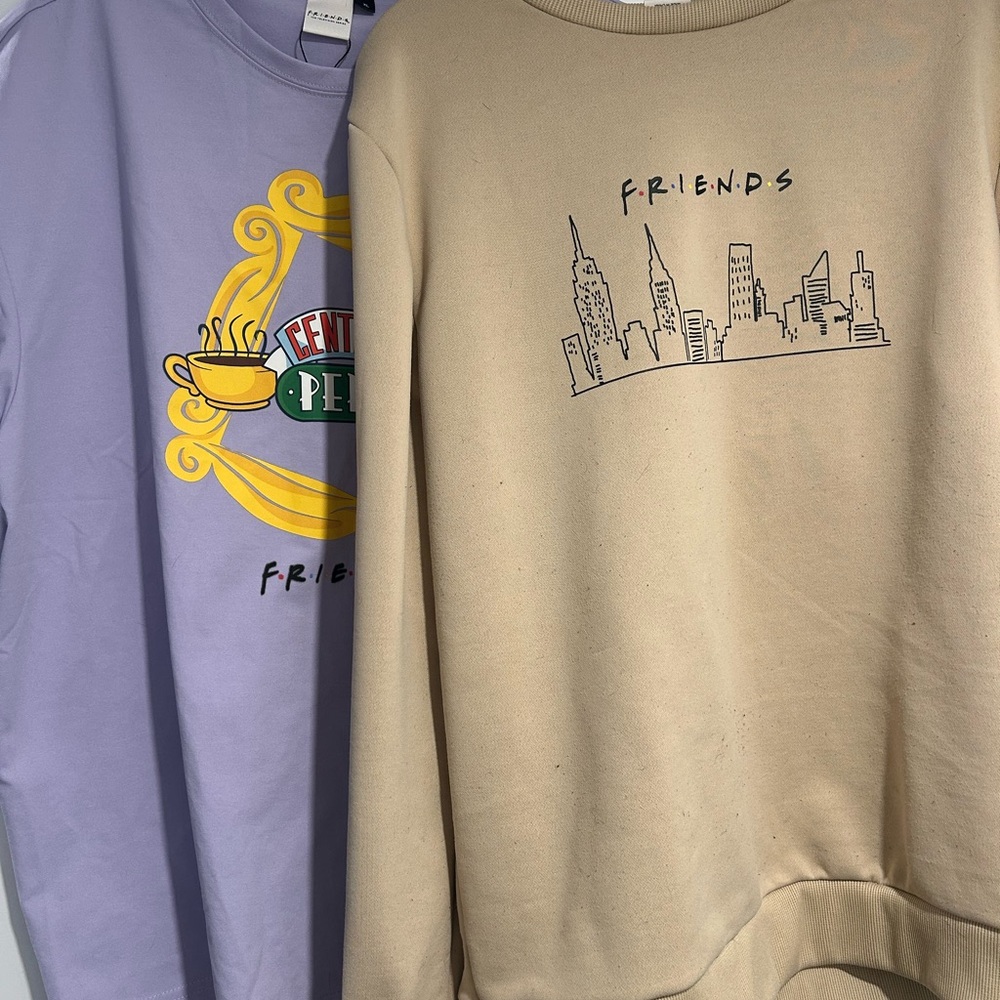 Friends bundle - t-shirt and sweater
